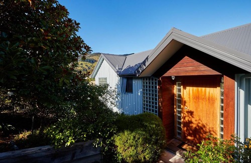 Akaroa House | Akaroa Holiday Home with Harbour Views Near Town