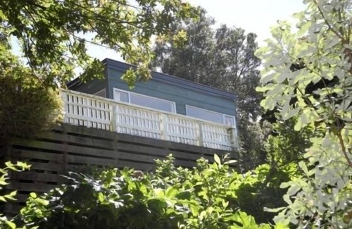 Akaroa House | Akaroa's Hidden Waterfront Gem with Oceanfront Views