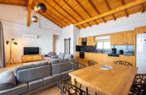 Kalkan Villa | Idyllic Akasya3: Family-Friendly with Oceanfront Pool