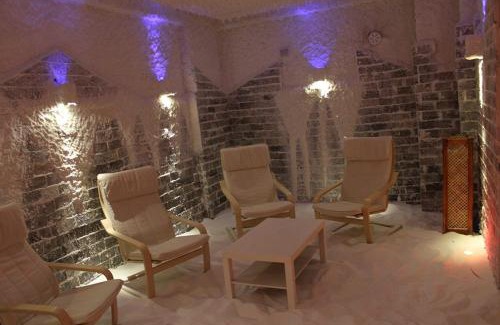 Ilgaz Hotel | Top-Rated AKBAK OTEL: Family-Friendly with Hot Tub