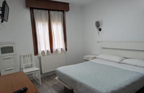 Gernika-Lumo House | Pet Friendly Haven at Akelarre Ostatua - Family Welcoming