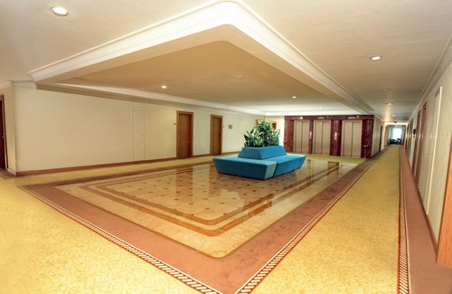 Topkapi Hotel | Explore Akgun Istanbul Hotel: Spa, Pool & Family-Friendly