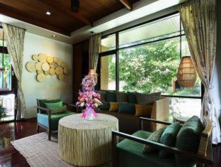 Satun Resort | Indulge at AKIRA Lipe Resort: Oceanfront Bliss Awaits