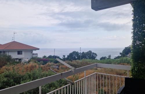 Aci Trezza Apartment | Akis, terrazza sul mare