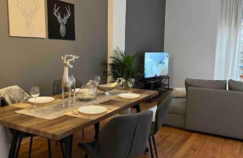 Magdeburg Apartment | Spacious AKK5 Apartment with Terrace near Hbf/Uni
