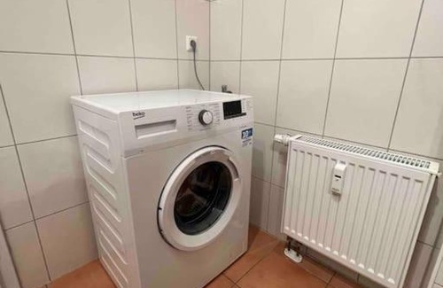 Magdeburg Apartment | Spacious AKK5 Apartment with Terrace near Hbf/Uni