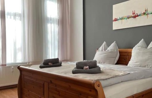Magdeburg Apartment | Spacious AKK5 Apartment with Terrace near Hbf/Uni
