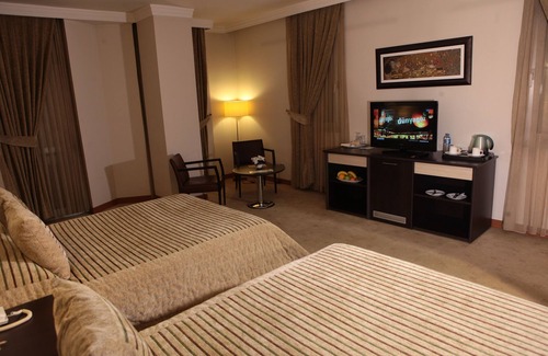 Seyhan Hotel | Experience Comfort at Akkoç Butik Otel - Rated 9/10