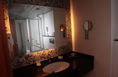 Seyhan Hotel | Experience Comfort at Akkoç Butik Otel - Rated 9/10