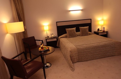 Seyhan Hotel | Experience Comfort at Akkoç Butik Otel - Rated 9/10