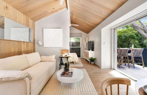 Hyams Beach House | Oceanfront Akora Cabin at Hyams Beach - Rated 9/10