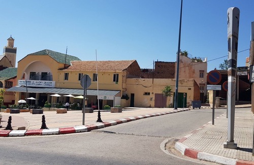 Azrou House | Experience Comfort at Akram Guest House with Great Amenities