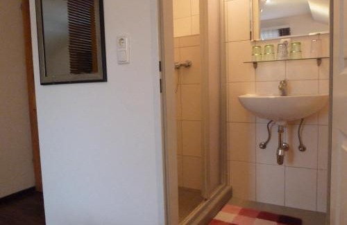 Altmuenster Hotel | Enjoy Oceanfront Bliss at Aktivhotel Wildschütz