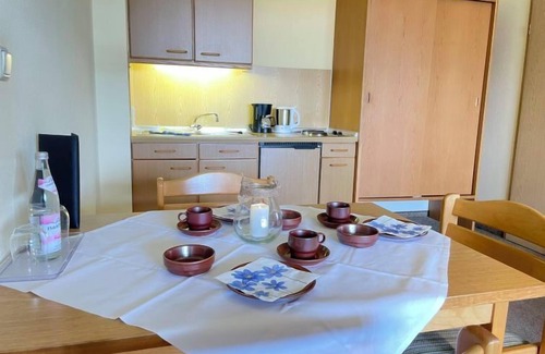 Bad Griesbach im Rottal Apartment | Relax at AktiVital Hotel: Lake View, Spa & Pool Access
