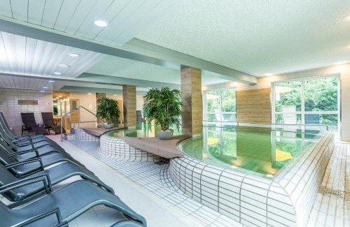 Bad Griesbach im Rottal Hotel | Elegant AktiVital Hotel: Oceanfront Bliss with Spa Access