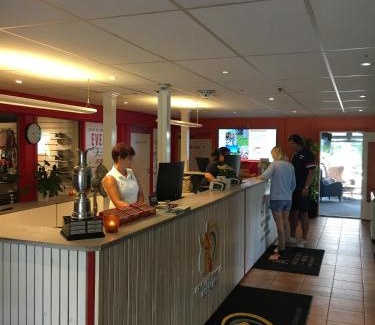 Fredrikstad Hotel | Discover Aktivitetsbyen Gamle Fredrikstad: Family-Friendly Stay