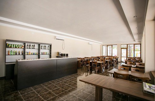 Sokhumi Hotel | Cozy Akua Resort Hotel with Pool & Ocean Views