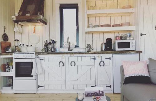 Sveitarfelagid Olfus House | Experience Akurgerði Guesthouse: Rated 9.8 with Hot Tub