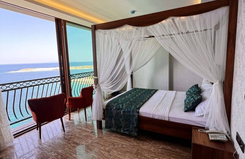 Karaburun Hotel | Experience AKVARYUM BUTİK OTEL KARABURUN - Rated 9/10