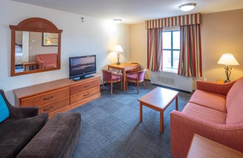 Hogansburg Resort | Relax at Akwesasne Mohawk Casino Resort & Players Inn