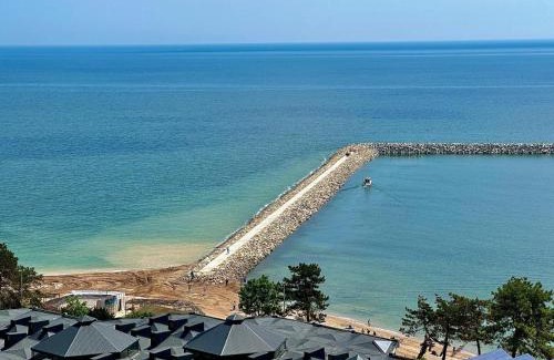 Olimp Apartment | Oceanfront Aky&Suki Sea View Apartments: Rated 9.8/10