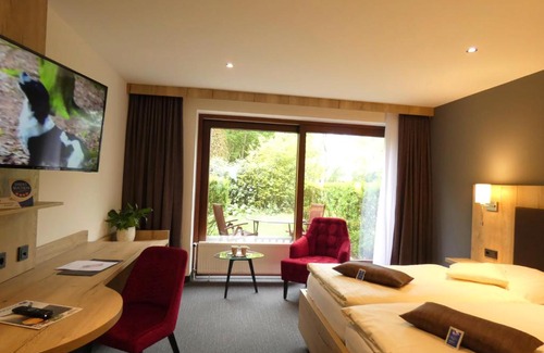 Sottorf Hotel | Elegant Akzent Hotel Cordes: Family-Friendly Comfort