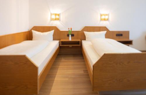 Wemding Hotel | AKZENT Hotel Meerfräulein: Family-Friendly Retreat Awaits