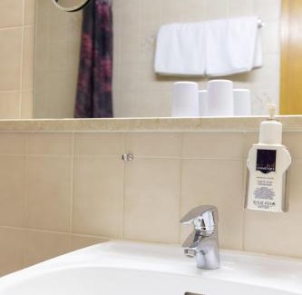 Wemding Hotel | AKZENT Hotel Meerfräulein: Family-Friendly Retreat Awaits