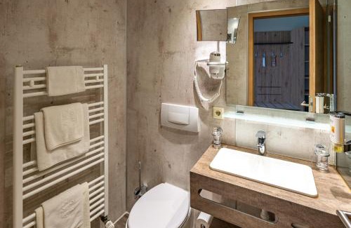Tabarz Hotel | Relax at AKZENT Hotel Zur Post: 4-Star Stay with Spa