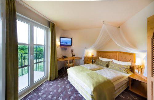 Geisenheim Hotel | Relax at Akzent Waldhotel Rheingau: Spa & Ocean Views