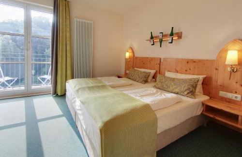 Geisenheim Hotel | Relax at Akzent Waldhotel Rheingau: Spa & Ocean Views