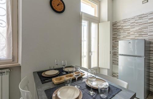 Cardano al Campo Apartment | Guest Rated: 9.3 at Al 33 di Via Roma Apartments