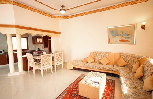 Al Ain Resort | Top-Rated Al Bada Resort: Pool, Spa & Family-Friendly Fun