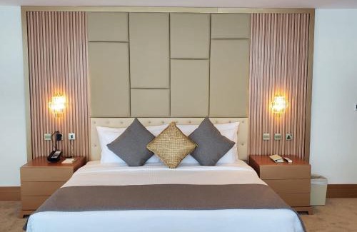Al-Fujairah Resort | Experience Al Bahar Hotel & Resort: Oceanfront Bliss Awaits