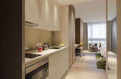 Deira Hotel | Experience Al Bandar Arjaan by Rotana: 5-Star Ocean Getaway