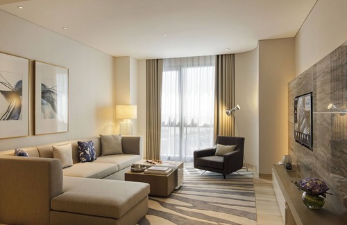 Deira Hotel | Experience Al Bandar Arjaan by Rotana: 5-Star Ocean Getaway
