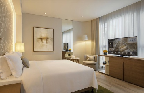 Deira Hotel | Experience Al Bandar Arjaan by Rotana: 5-Star Ocean Getaway