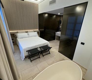 Capri Bed & Breakfast | Experience Al Capri Suite with Hot Tub in Isola di Capri