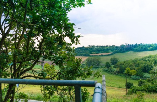 Grazzano Badoglio Apartment | Cozy Al Cedro Terrazza with Ocean View & Hot Tub
