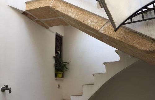 Squinzano Bed & Breakfast | Budget-Friendly Stay at Al Centro Storico Hotel