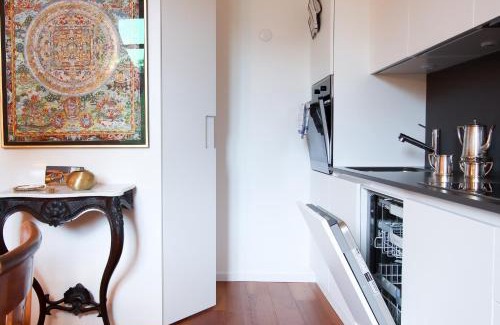 Lugano City-Centre Apartment | Elegant Al Ciani Balcony Suite - Rated 9.3/10, Family Friendly