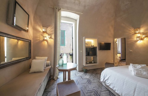 Centro Storico Bed & Breakfast | Experience Al Console Suite: Pool, Spa & High Review Score