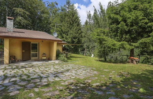 San Romano in Garfagnana House | Al Faggio (GLL120) by Interhome