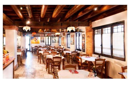 Borgoricco Hotel | Discover Al Gallo Nero: 9/10 Rated, Pet-Friendly Retreat