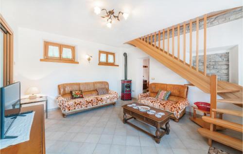 Feltre House | Discover Al Ginco: Family-Friendly 4-Star Retreat