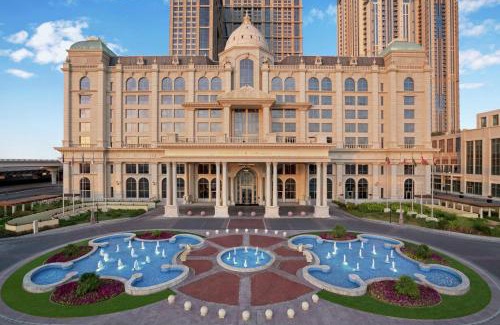 Business Bay Hotel | Experience Al Habtoor Palace: 5-Star Oceanfront Retreat
