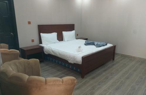 Kohistan Hotel | Discover Al Hafiz Resort: Pet-Friendly Family Getaway