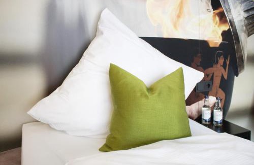 Lautlingen Hotel | Budget-Friendly AL Hotel by WMM Hotels with Family Amenities