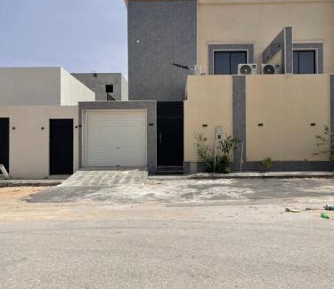 Uyayna Apartment | Child-Friendly Al Jadeed Istudio in Al Jubaylah Awaits