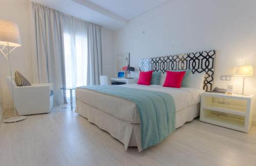El Ensanche Hotel | Eco-Friendly Comfort at Al Mandari Hôtel Tétouan